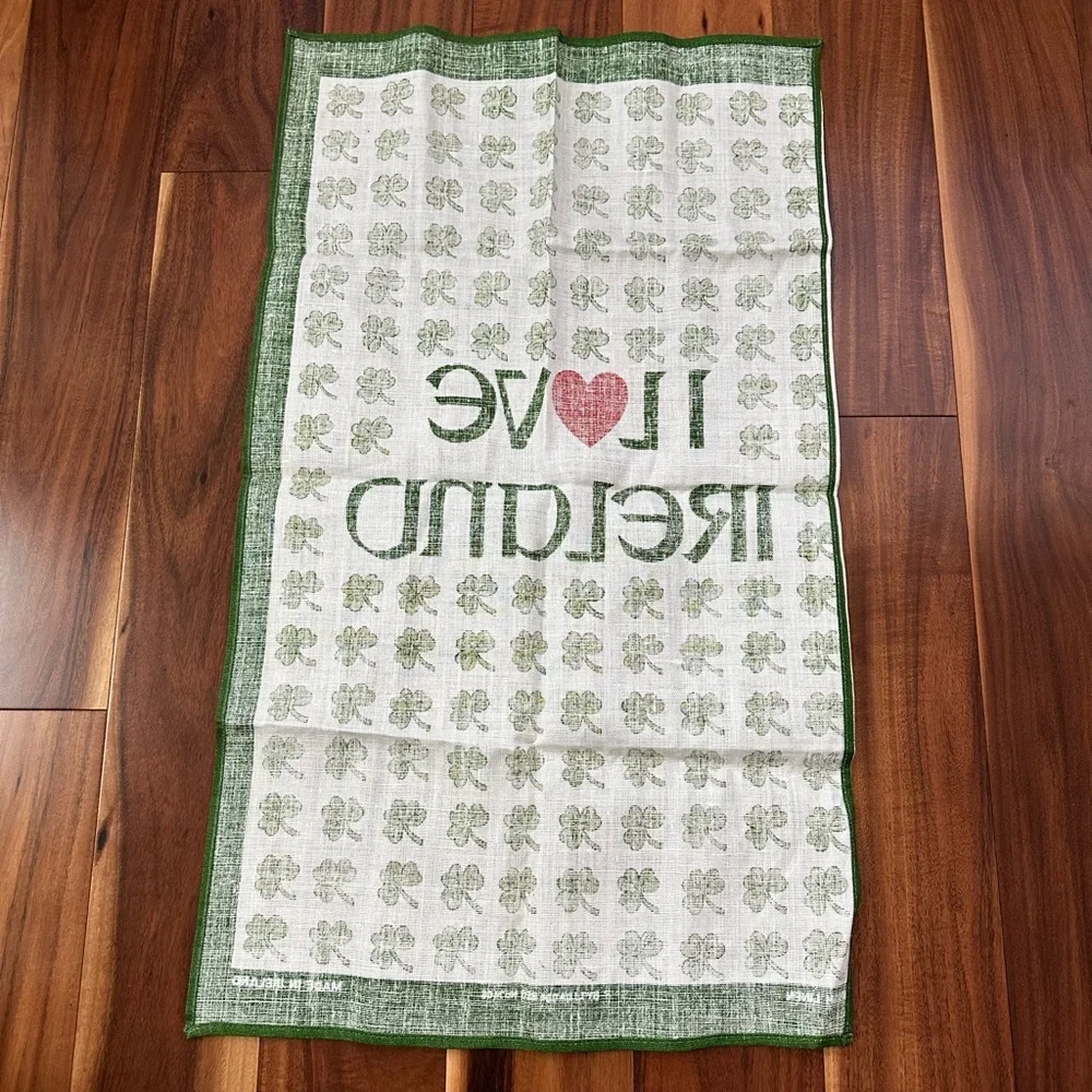 I LOVE IRELAND 🇮🇪 IRISH LINEN MADE IN IRELAND 29” x 17”
